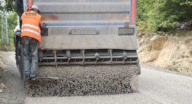 Canik'te Kışın Bozulan Yollar Yazın Yenileniyor