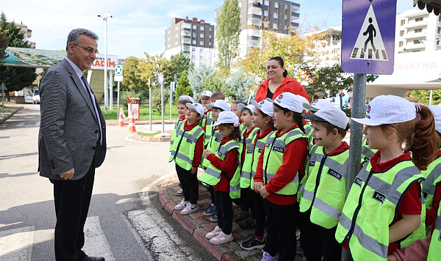 İlkadımlı Miniklere Trafik Bilinci Aşılanıyor