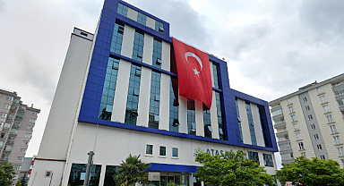 Samsun'da Özel Hastanede Maaş Krizi Çözüm Bekliyor