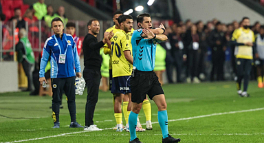 Samsunspor - Fenerbahçe Maçına VAR Kararları Damga Vurdu