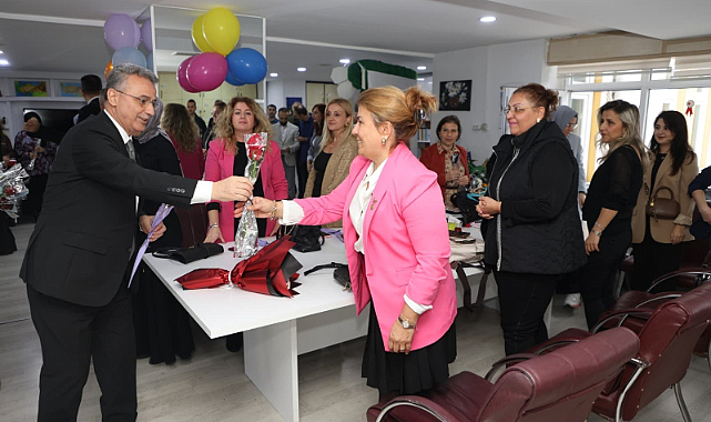 Gelecek Nesillerin Mimarları Öğretmenlerdir