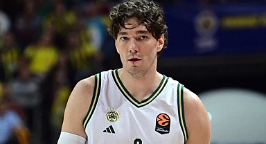 EuroLeague’de Derbi Yankıları: Cedi Osman’dan Ergin Ataman’a Destek!