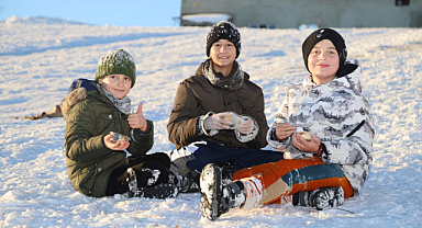 Canik'ten Vatandaşlara Tatlı İkramı