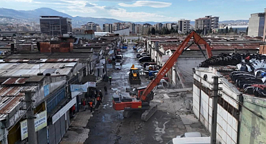 Gülsan Sanayi Sitesi'nde Yıkım Hızlandı