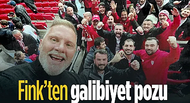 Thorsten Fink'ten Beşiktaş Galibiyetine Özel Poz