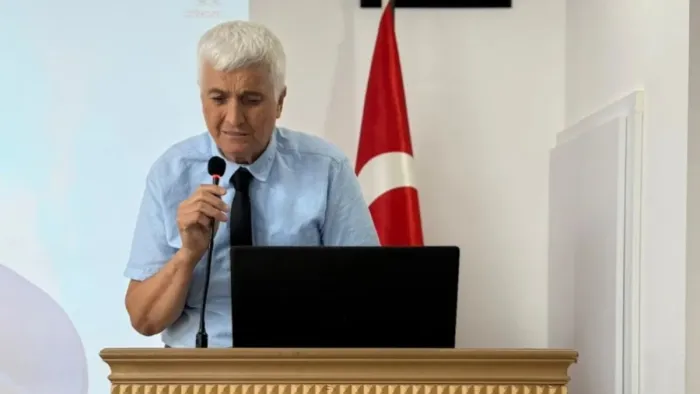 Altı Nokta Körler Derneği’nde Ufuk Gürbüz güven tazeledi