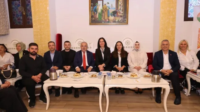İlkadım’da gönül buluşması! Kurnaz ve Karaaslan sahada