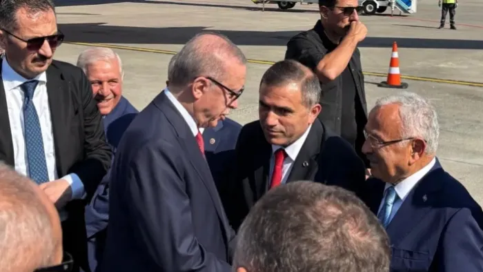 MHP Samsun İl Başkanı Burhan Mucur'dan Cumhurbaşkanı Erdoğan'a havalimanında karşılama