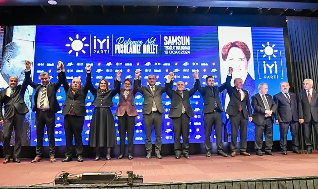 İYİ Parti Samsun'da Karıştı, İstifalar Gündemde