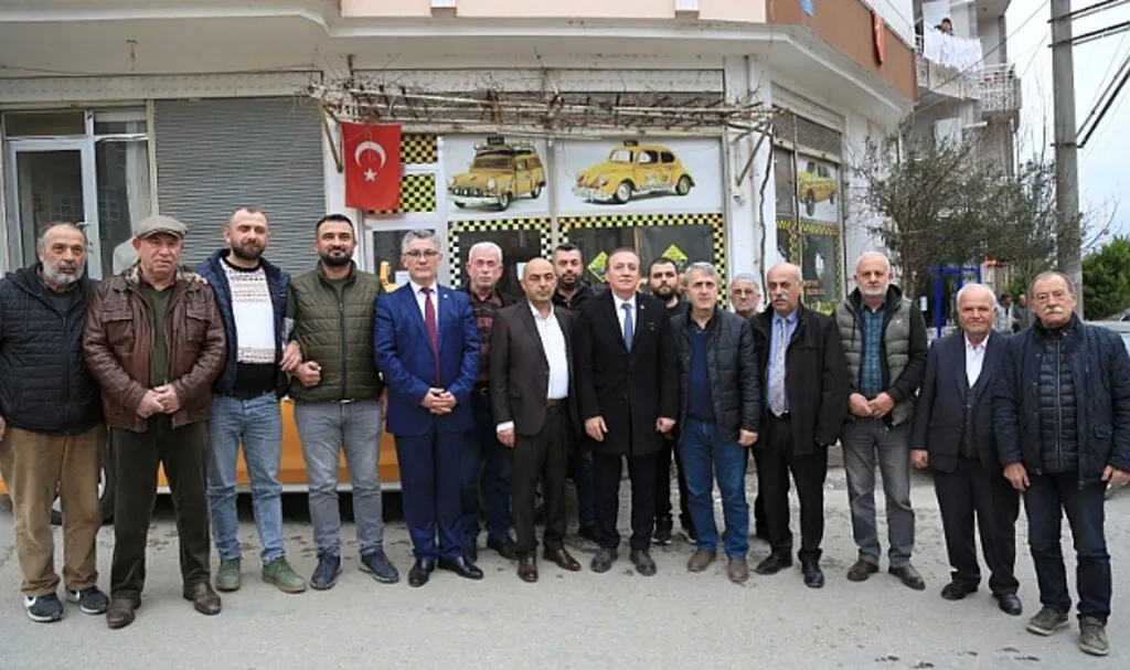 CHP SBB Başkan adayı Cevat Öncü, Bafra'da Taksicilerle Buluştu