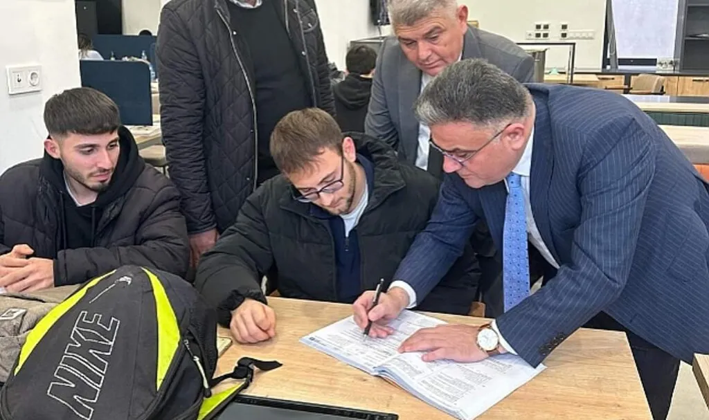 Ender Gür, Çarşamba'da Sahaya Çıktı