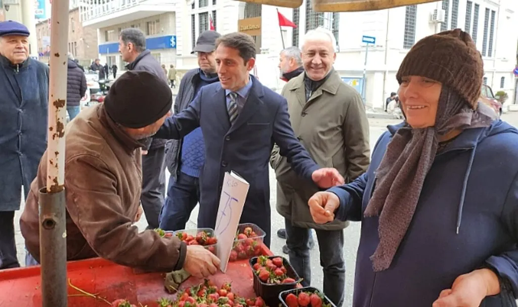Gelecek Partisi SBB Adayı Mustafa Yeşilyurt'tan 'Adil ve Şeffaf Belediyecilik' Vurgusu
