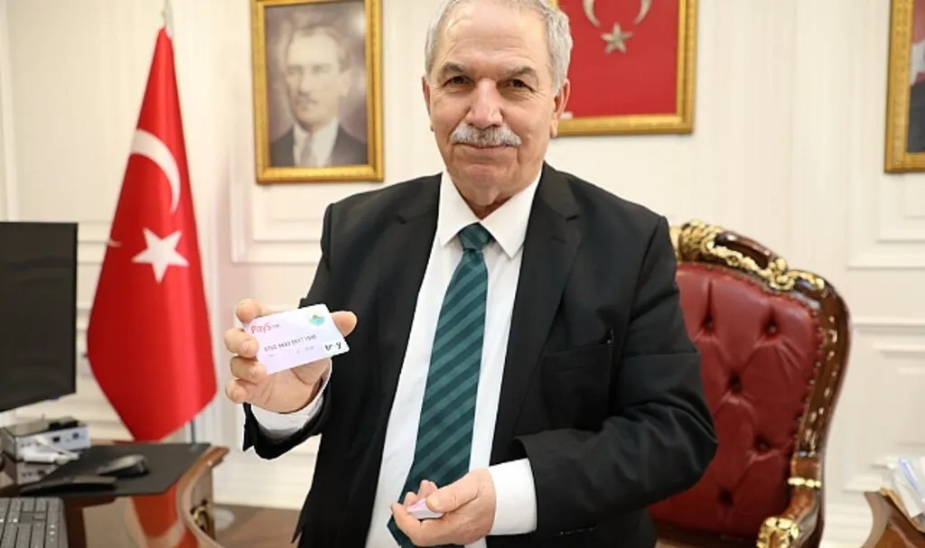 İlkadım Belediyesi'nden Dededen Toruna Eğitim Desteği
