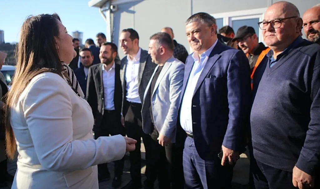 Özlem Maraş: Başarı Ekip Ruhuyla Gelecek