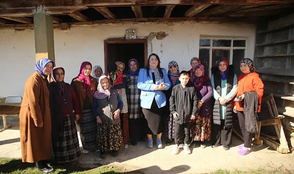 Özlem Maraş'tan Kasnakçımermer Köyü'ne Çıkarma