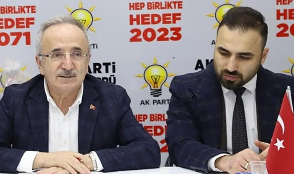 Samsun'da AK Parti'ye Şok Karar! Vezirköprü Belediye Başkan Adayı Murat Gül'ün Adaylığı Düştü!