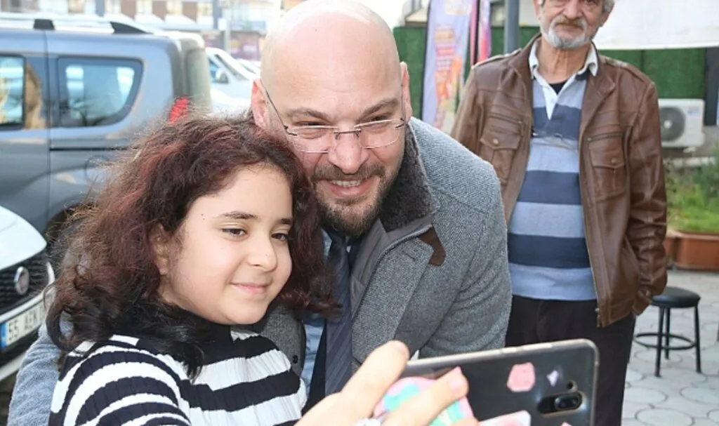 Serhat Türkel: Lozan Caddesi'nde Referandum Yapılacak