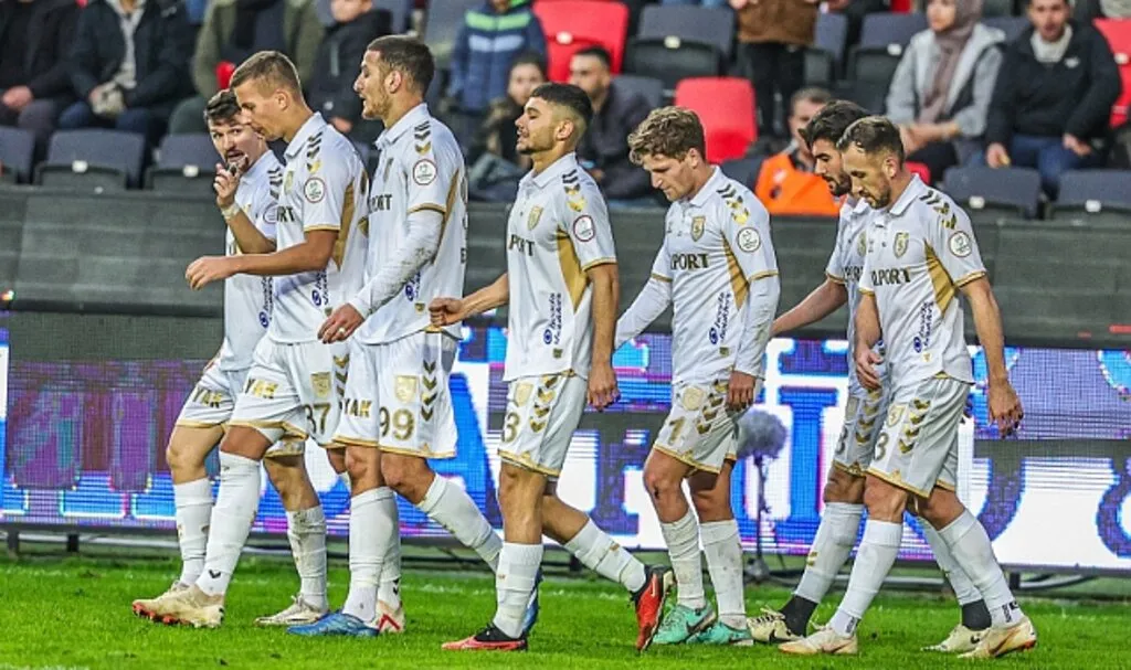 Son Dakika! Gaziantep FK: 1 - Samsunspor: 1 (Maç Sonucu)
