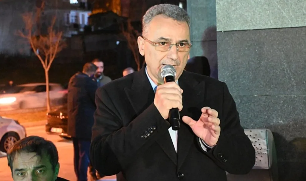 AK Parti'li İhsan Kurnaz Yetki İstedi, 'Başaramazsam Hesap Sorun' Dedi