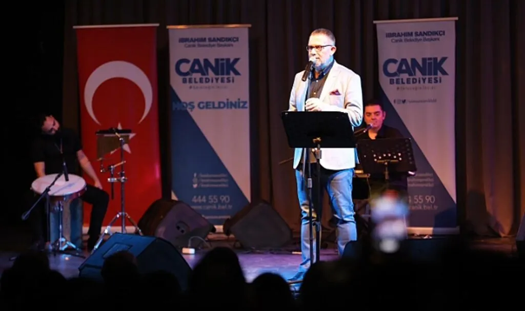 Canik'te İbrahim Sadri Mest Etti