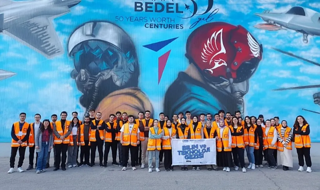 Canik'ten SAMÜ'lü Öğrencilere TUSAŞ Jesti