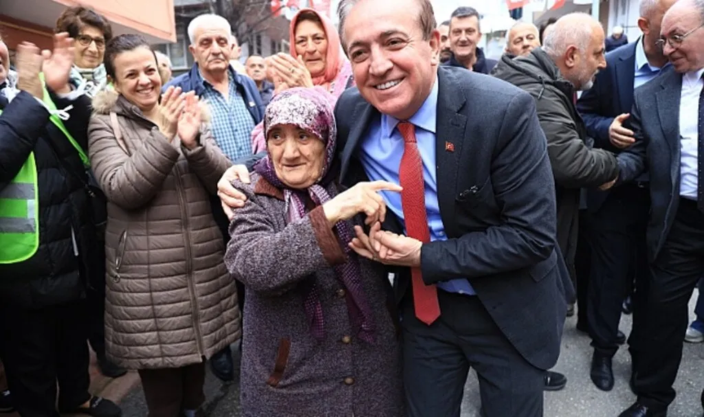 CHP'li Cevat Öncü: İYİ Parti'nin Adayı Çakma Anketlerle Algı Peşinde!