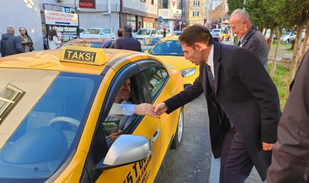 Gelecek Partisi SBB Başkan Adayı Mustafa Yeşilyurt: 'Parti Rozetimiz Kapıda Kalacak'