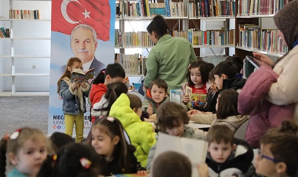 İlkadımlı Minikler Kütüphane Haftasını Kutladı