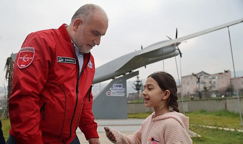 Canikli Çocukların Bildirisi Alkış Topladı