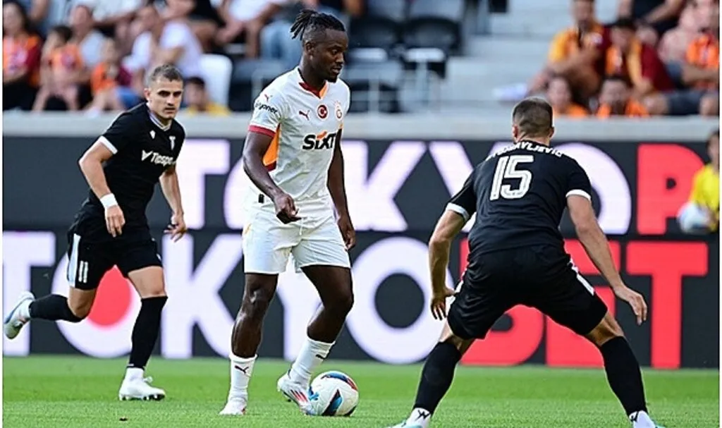 Batshuayi İlk Golünü Attı, Ziyech Dikkat Çekiyor!