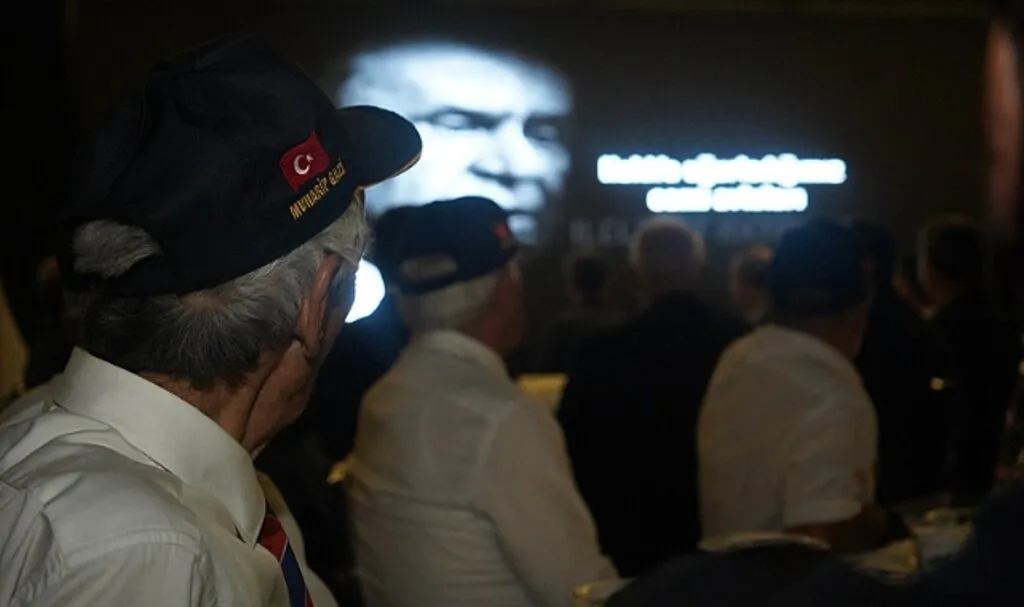 MHP Samsun Ülkücü Şehitlerin Aileleri Buluşturdu