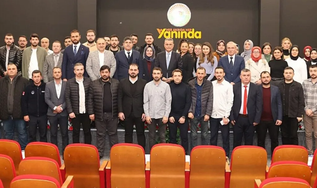 İlkadım Belediyesi'nde 64 Personele Yeni Yıl Hediyesi