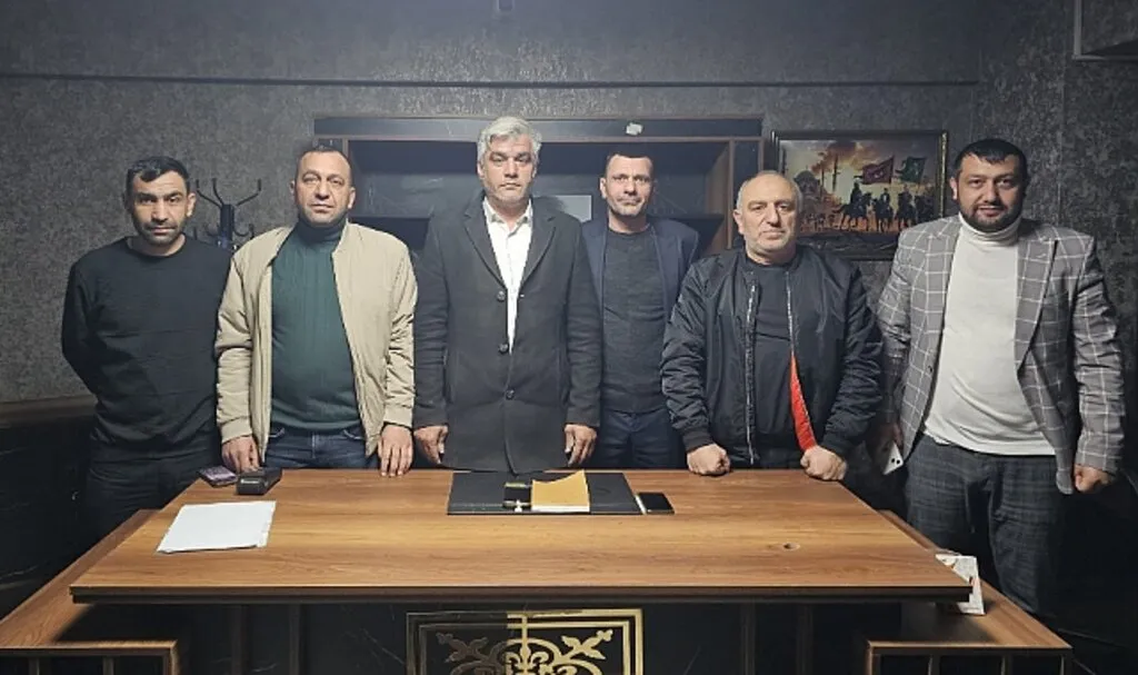 Zafer Partisi Samsun'da İstifa Furyası