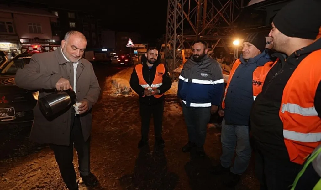 Canik'te Soğuk Havada Gönüller Isındı