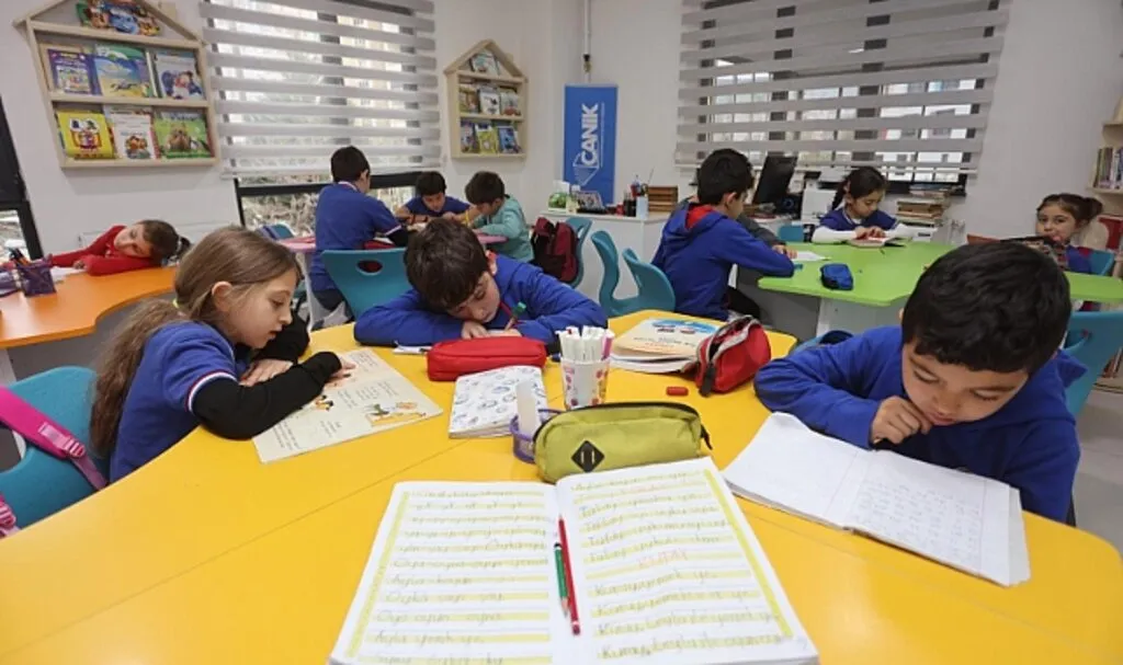 Canikli Öğrencilerin Kitap Okuma Adresi