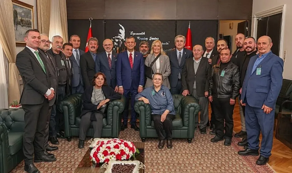 CHP Genel Başkanı Özgür Özel'e Samsun Raporu