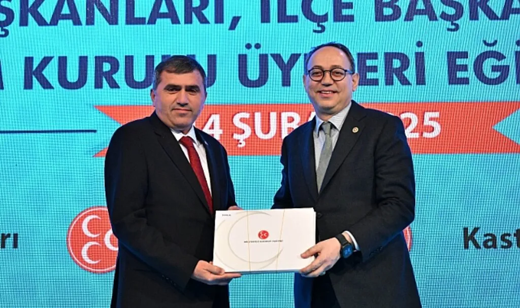 MHP Tam Kadro Ankara'da Eğitim Aldı