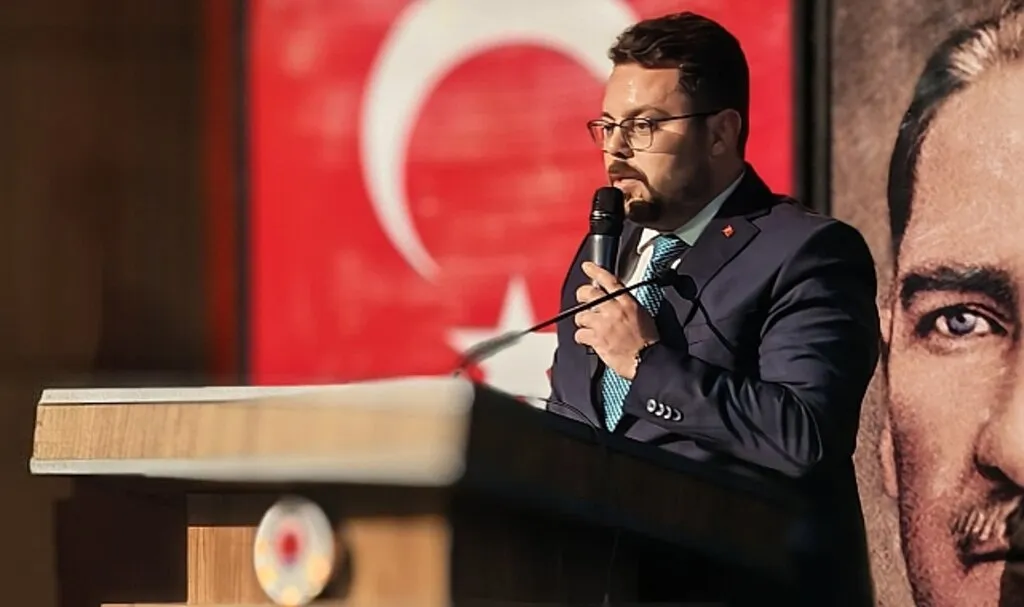 AK Parti Atakum İlçe Başkanı Hasan Uzun: Emanetimizi Geri Alacağız
