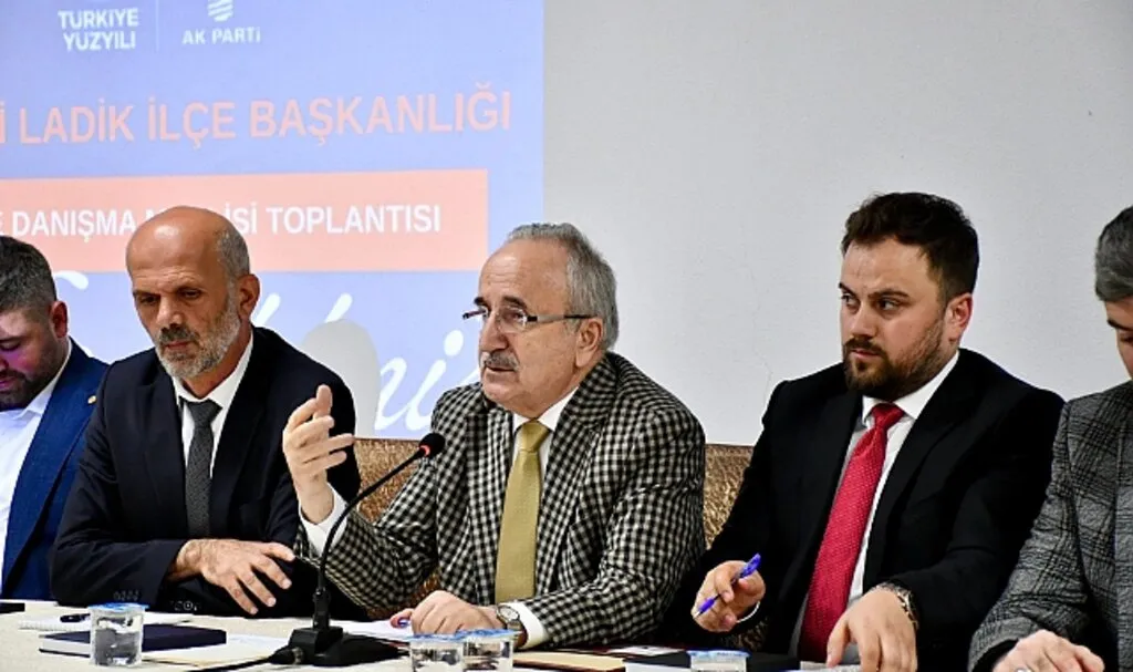 AK Parti'den Mesaj: Türkiye Figüran Değil Aktördür