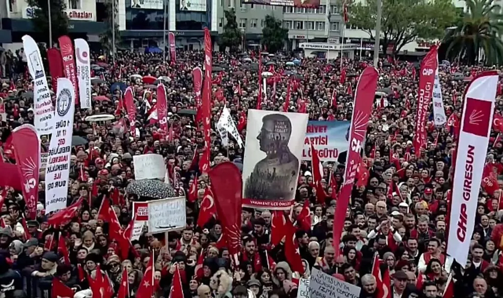 Ekrem İmamoğlu'ndan Mesaj: Samsun'a Adım Atanlar Başarır!