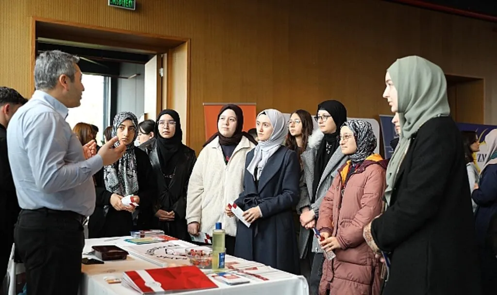 Gençler Meslekleri Yakından Tanıdı