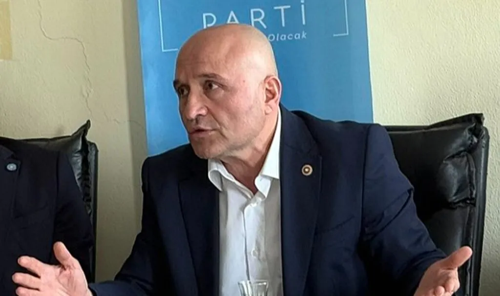 İYİ Parti'li Erhan Usta: Kadere Bak!