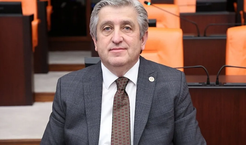 19 Mayıs Gençliğe Emanet Devrimdir