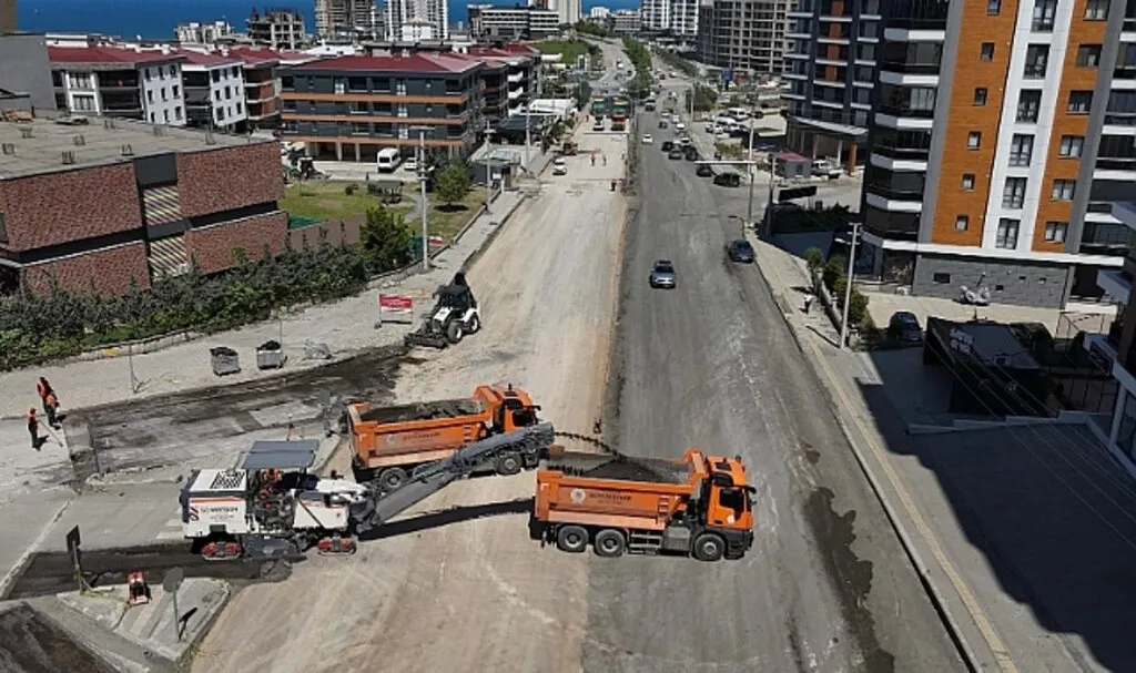 Atakum'da Elbistan Bulvarı 6 Şeritli Yol Oldu