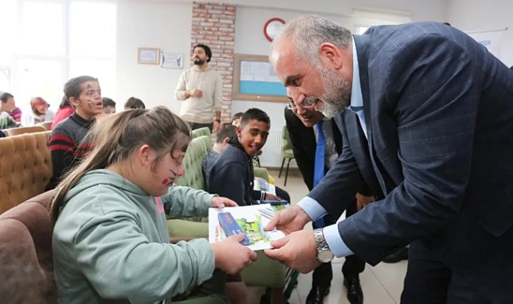 Canik'te Özel Gereksinimli Çocuklar Sanatla Buluşacak