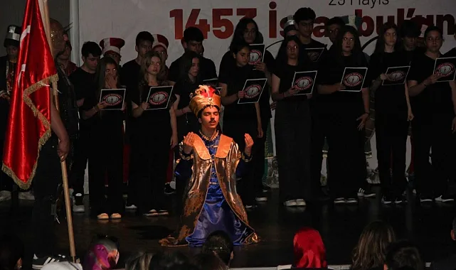 İstanbul'un Fethi Canik'te Sahnelendi