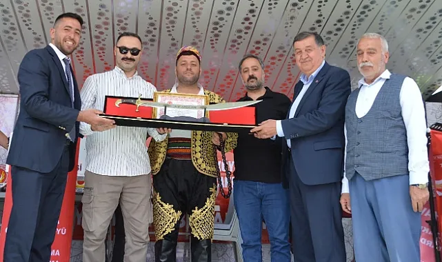 Havza'da Bayram Sevinci Şenliklerle Doruğa Çıktı