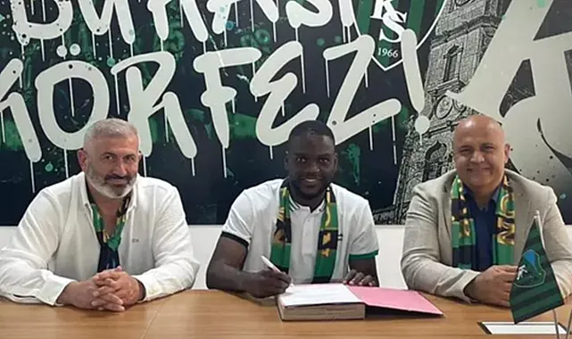 Kocaelispor'dan Orta Sahaya Takviye: Show Resmen Yeşil-Siyahlı!