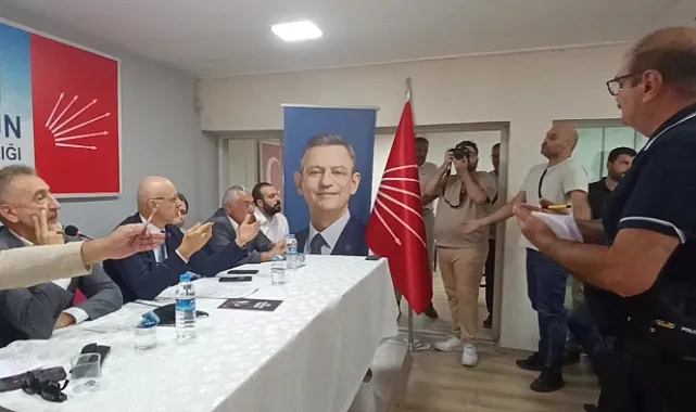 Samsun'da CHP Genel Merkezi Heyeti Önünde Atakum Soruları Ortamı Gerdi!