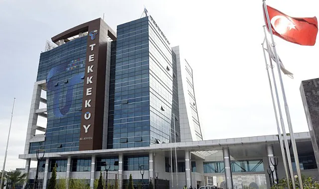 Tekkeköy Belediyesi'nde Gazeteciye Çirkin Saldırı